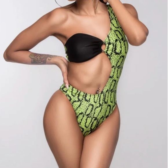 Snakeskin one piece swimsuit - Picture 1 of 3